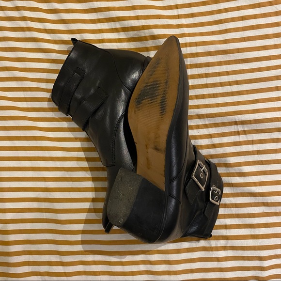 L’intervalle black leather ankle boots with buckles UK40 - Picture 5 of 5